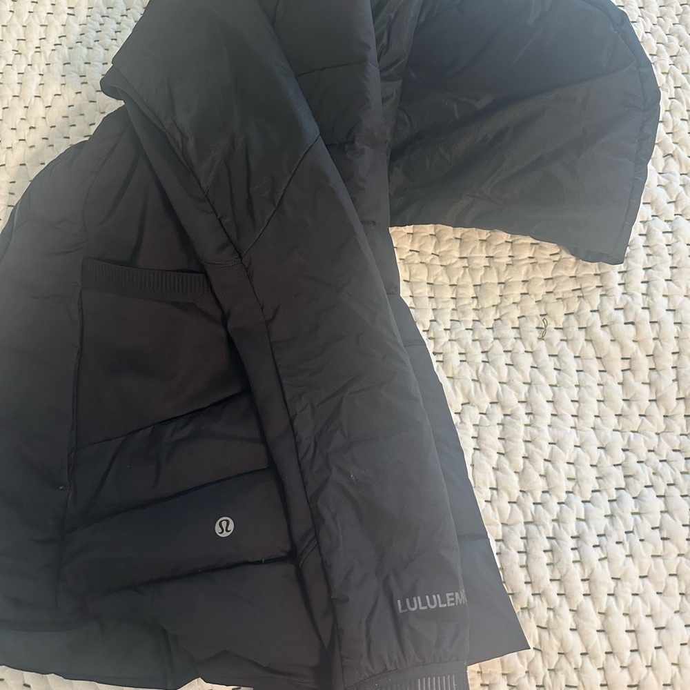 Lululemon Black Puffer Jacket